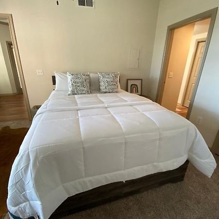 Bright & Modern Galleria Suite! 5 Star Location, Self Check In & Free Parking Houston Bagian luar foto
