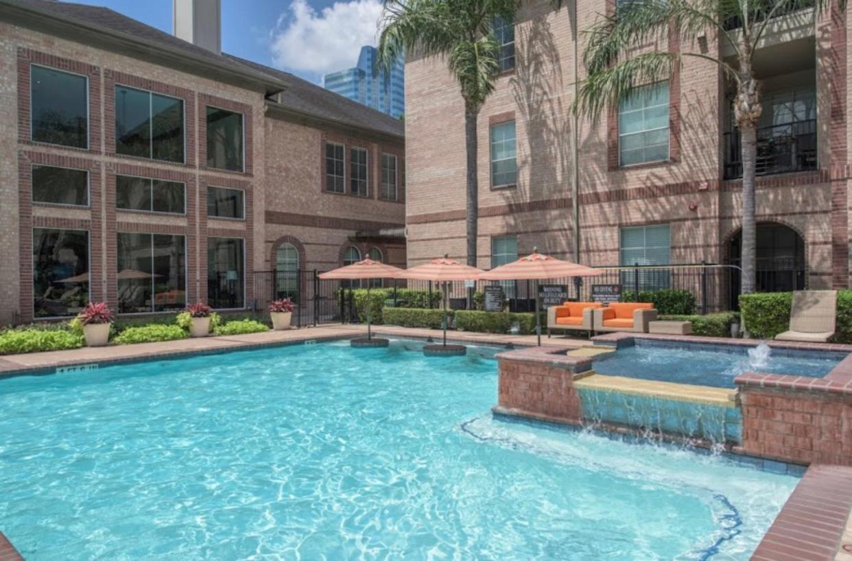 Bright & Modern Galleria Suite! 5 Star Location, Self Check In & Free Parking Houston Bagian luar foto